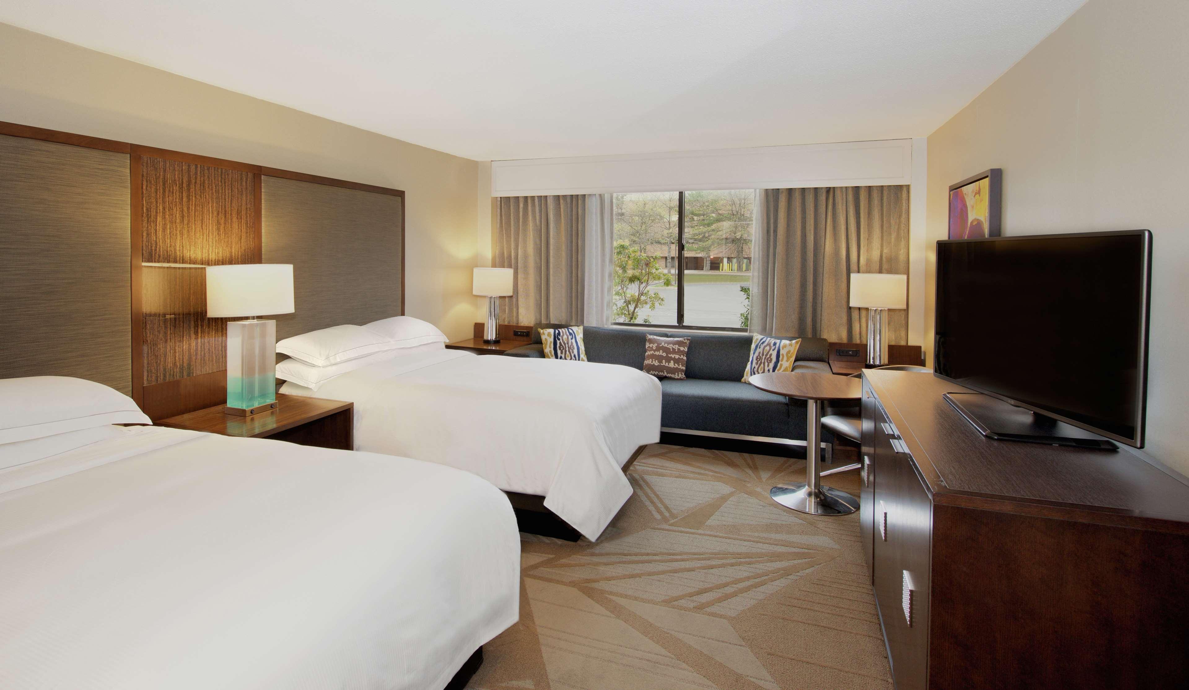 Hilton Parsippany Hotel Exterior photo