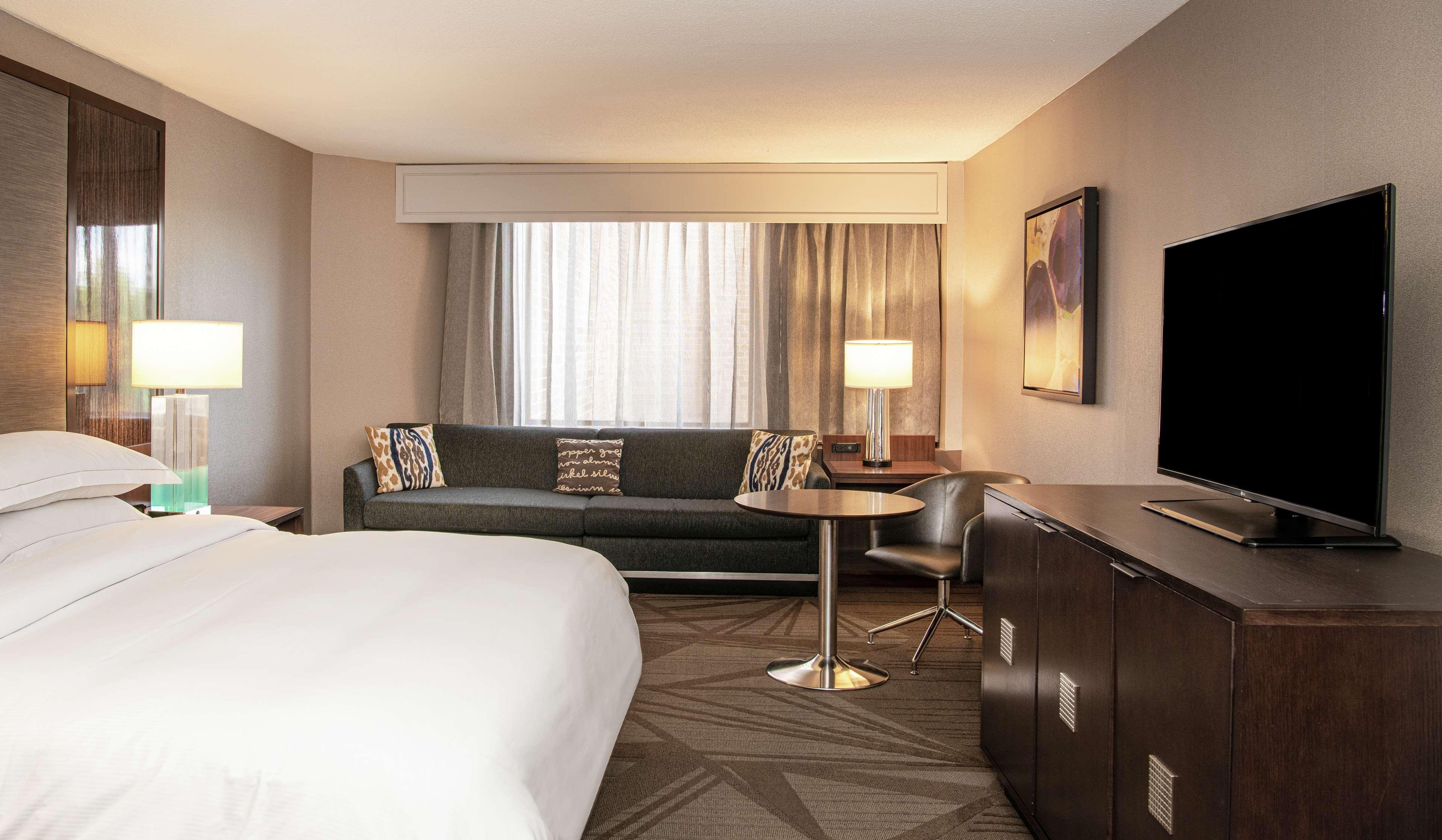 Hilton Parsippany Hotel Exterior photo