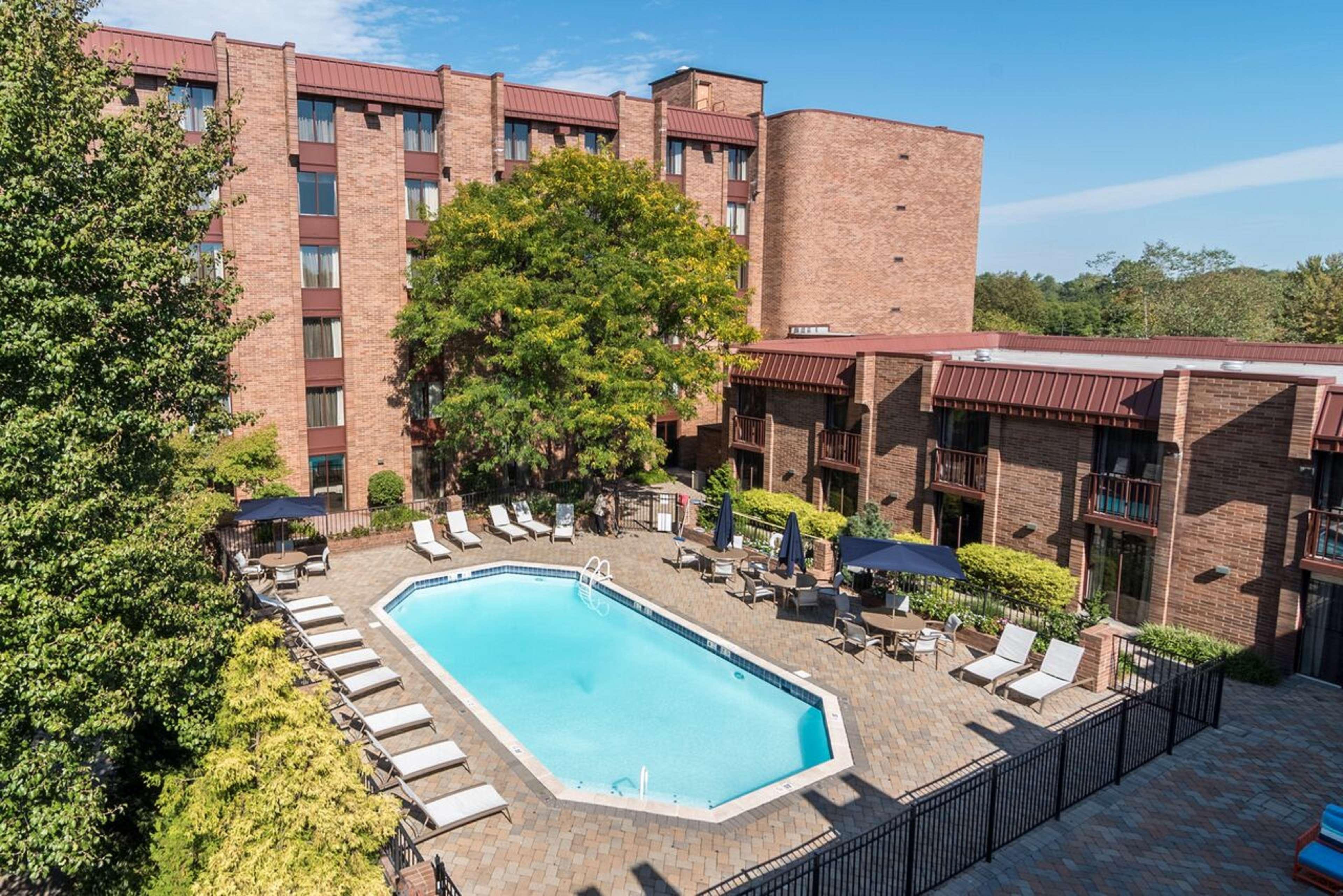 Hilton Parsippany Hotel Exterior photo