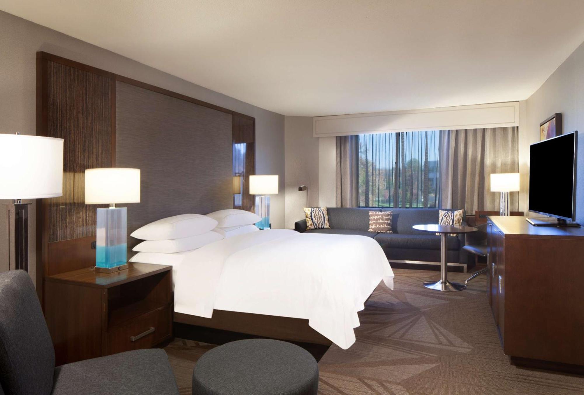 Hilton Parsippany Hotel Exterior photo